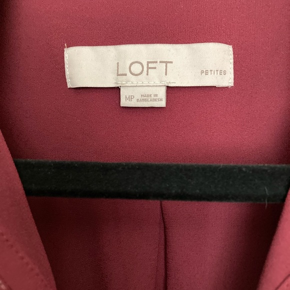NWOT Loft Blouse - Picture 2 of 3